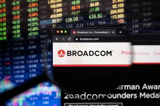 News Article Image Broadcom Up 10% Post-Stock Split: Strong Bullish Indicators With 12 Days To Go - Broadcom  ( NASDAQ:AVGO ) 